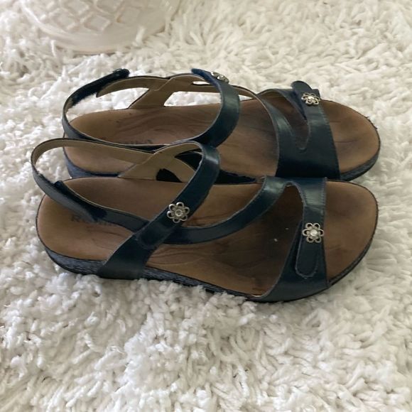 RoMika a Fidschi 54 Leather Strappy Sandals Size 7 - Picture 4 of 6